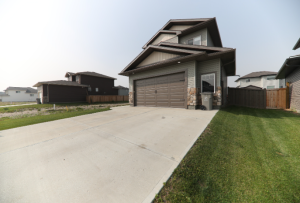 Transform Your Home with a Beautiful Concrete Driveway